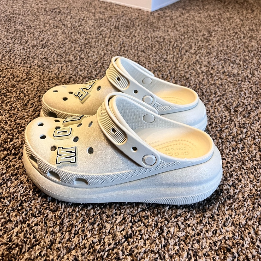 Crocs Crush Clog platform in Bone off white